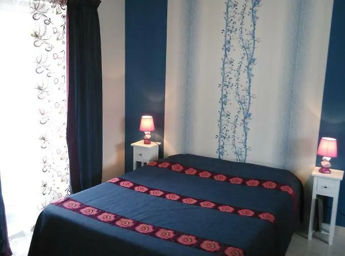 La Du Harpiste Bed and Breakfast